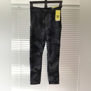 All in Motion Performance Joggers Boys S(6/7) Black Camo Zipper Pockets